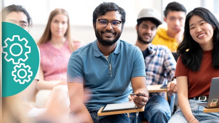 Internationale Studierende in einem Seminarraum